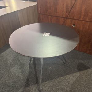 Used Round Collaboration Table with Metal Legs