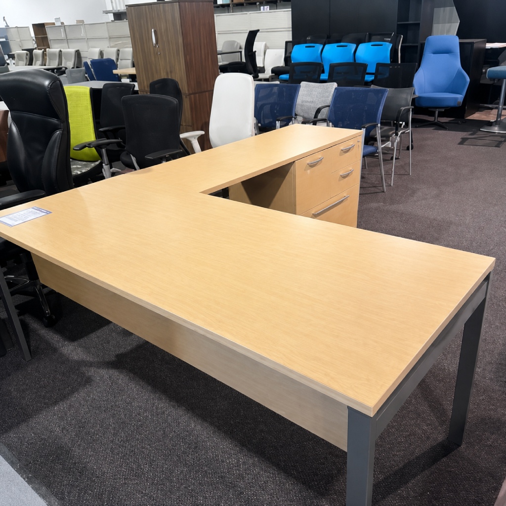 Used and remanufactured office furniture in Houston